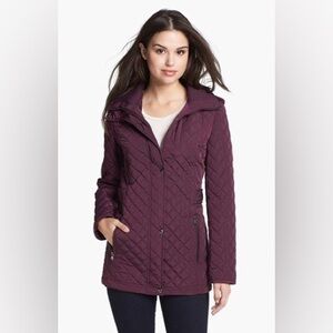 Calvin Klein Women’s Purple Puffer Jacket with Diamond Quilting Size M